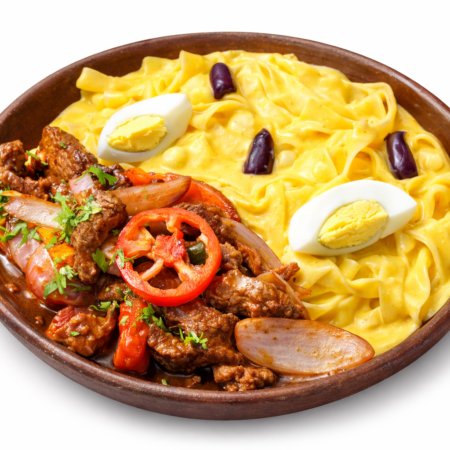 Fetuccini  a la Huancaina con Lomo saltado